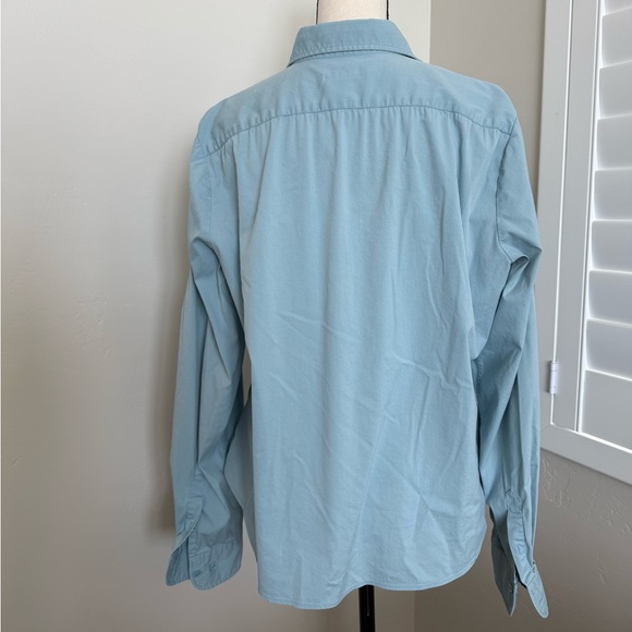 Faconnable Ladies Sky Blue Button Down Shirt. Designed in France. Size XL. - Picture 2 of 13
